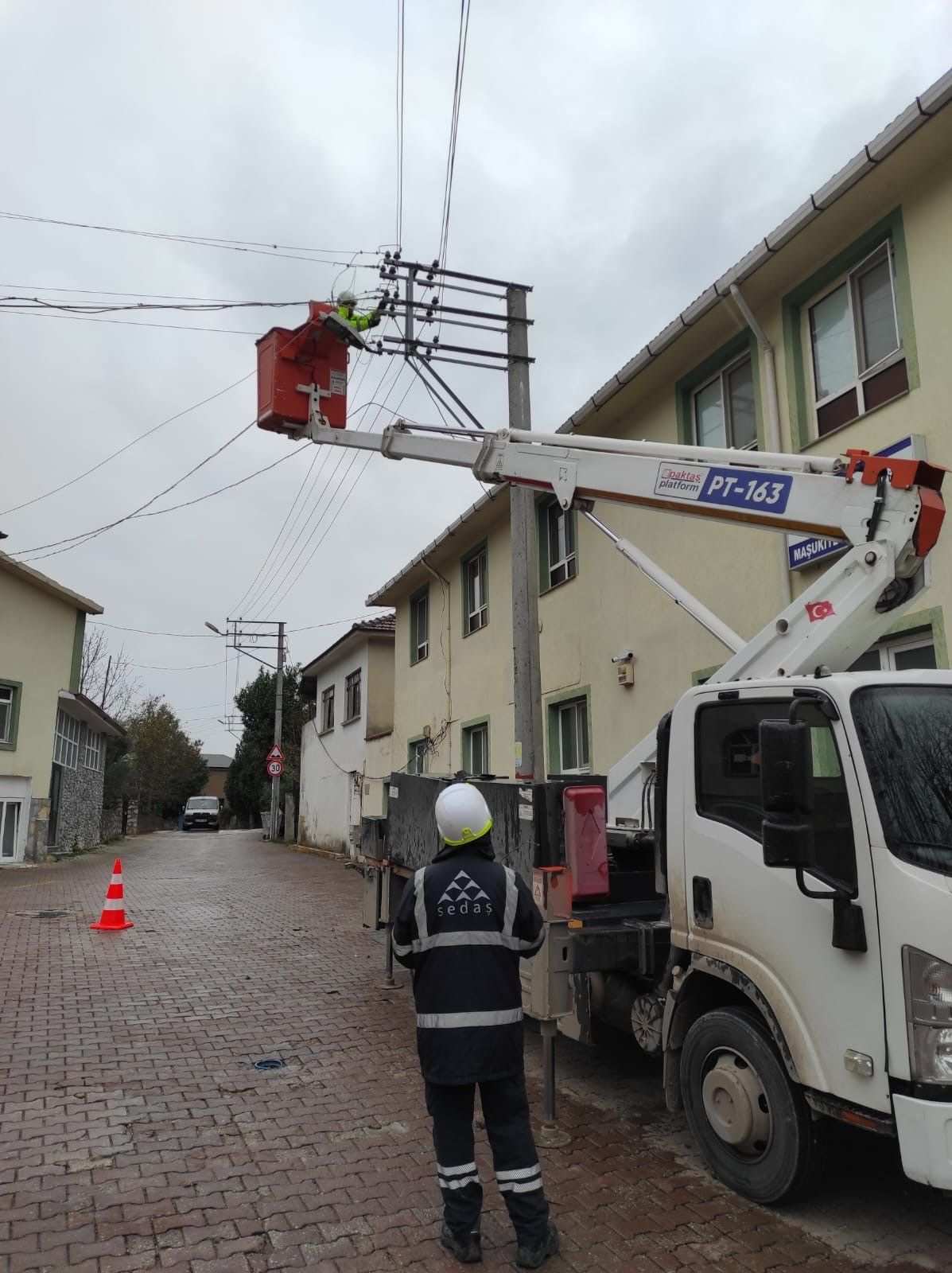 SEDAŞ, olumsuz hava koşullarına karşı alarmda
