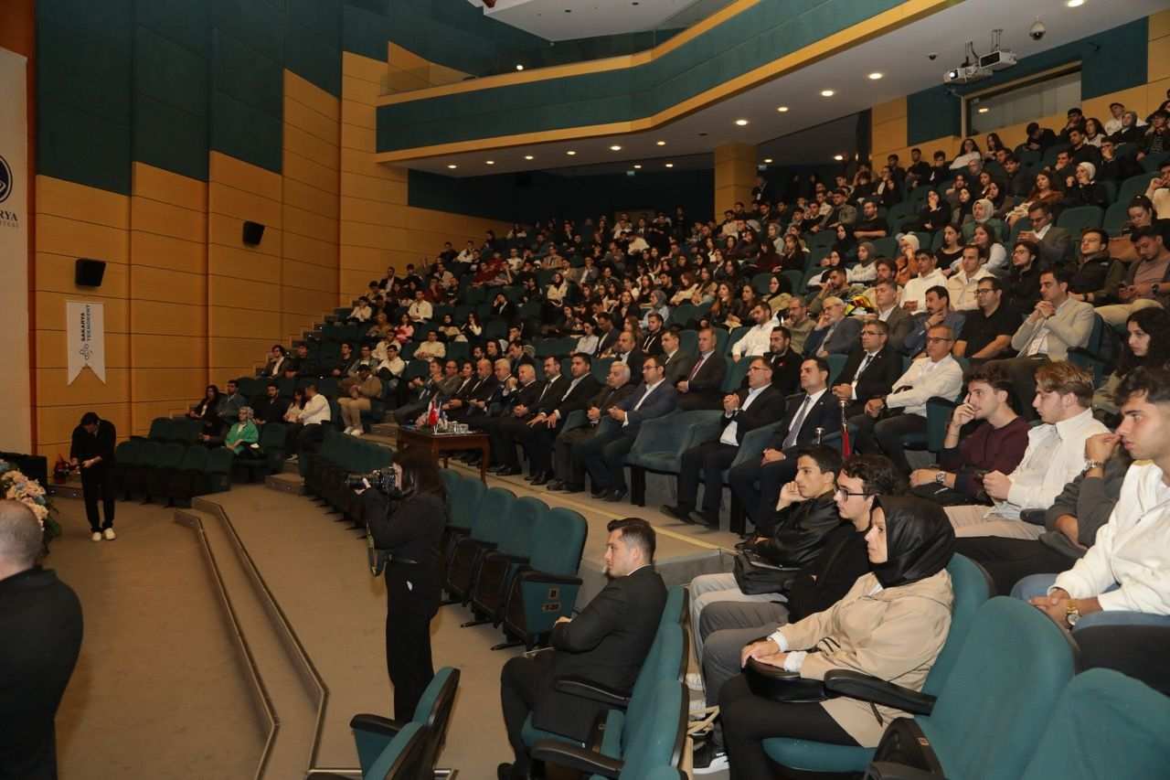 Akgün Altuğ: Üniversite-sanayi iş birliği somut katkılar sunmalı