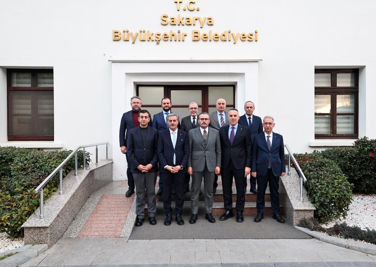 Ünal: Sakarya’yı Türkiye vizyonuyla geleceğe taşıyacağız