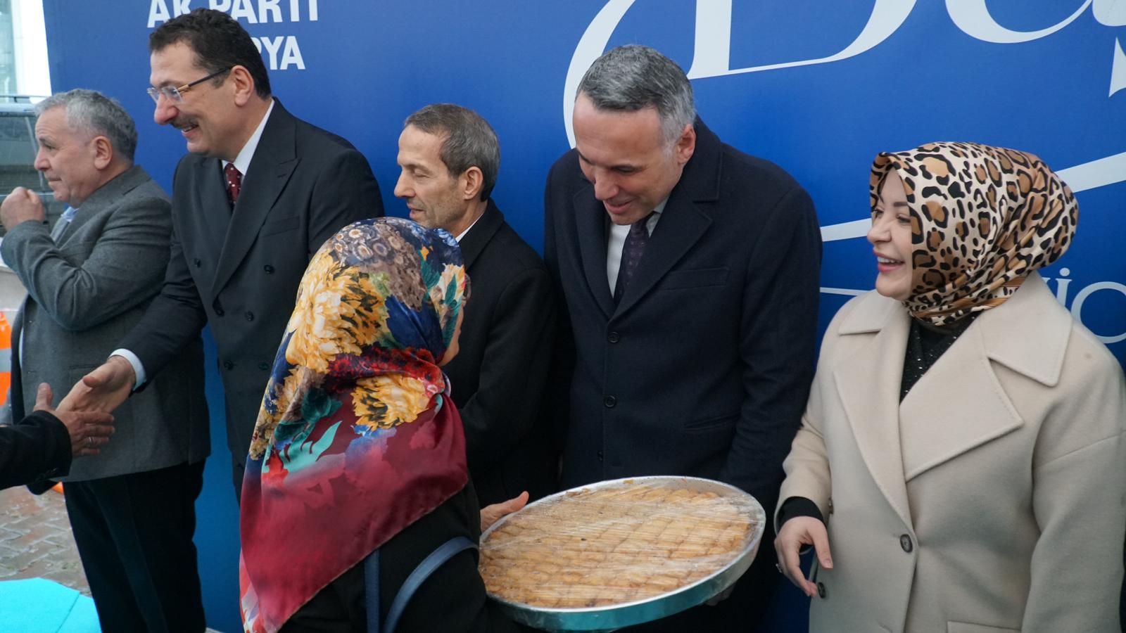 AK Parti Sakarya Teşkilatı Bayramlaşma Programında Bir Araya Geldi